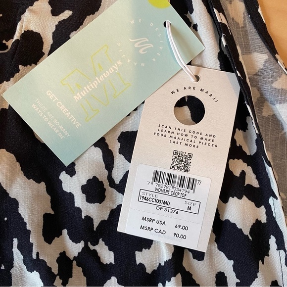Maaji Spot Butterfly Grace Medium  crop short top coverup black white New w Tags - Picture 4 of 7